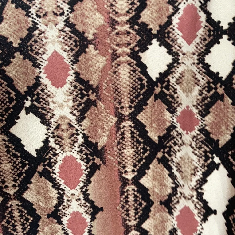 Candie’s python print animal print fit & flare dress w stretch L jr - Picture 12 of 15